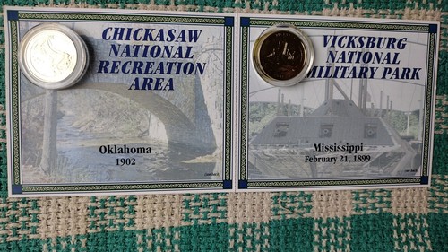 LOT OF # 2 GOLD PLATED STATE QUARTERS OKLAHOMA / MISSISSIPPI. /DANBERRY MINT. - Picture 9 of 24