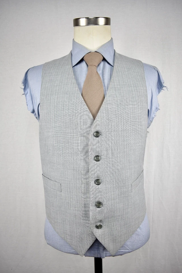 Traje Foreman & Clark años 70-80 gris claro a rayas dos botones tres piezas talla: 42S Foto 2 de 4