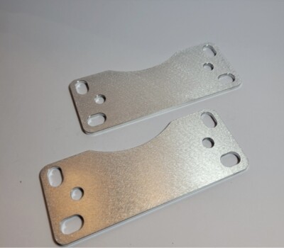 YAMAHA ROADSTAR  FRONT FENDER RELOCATION RIZER PLATES