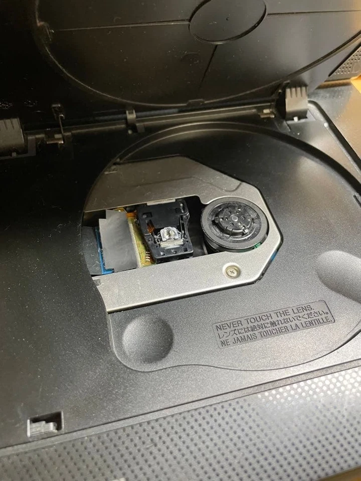 Sony BDP-SX910 Portable Blu-ray Disc Player 9 Wide Screen Tested Japan Used F/S - Image 4 of 4