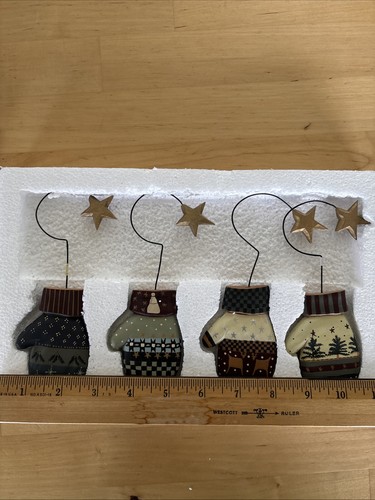 4 Williraye Studios Christmas Mittens Ornaments Vintage? - Picture 7 of 9