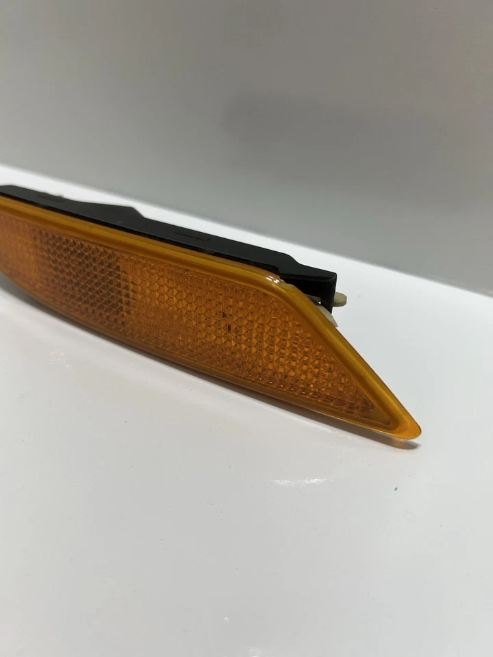 Оригинальный указатель поворота на передний бампер для Mercedes W221 S550 S450 2007-2009 годов выпуска с правой стороны - Изображение 2 из 4