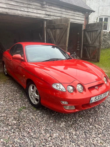 2000 Hyundai Coupe 2.0 Mk1 with Private Plate - Picture 4 of 9