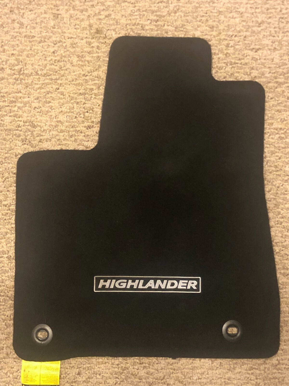 20142019 Toyota Highlander Benchseat OEM Carpet Floor Mats 4pc PT926