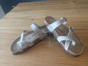 comfortaire sandals