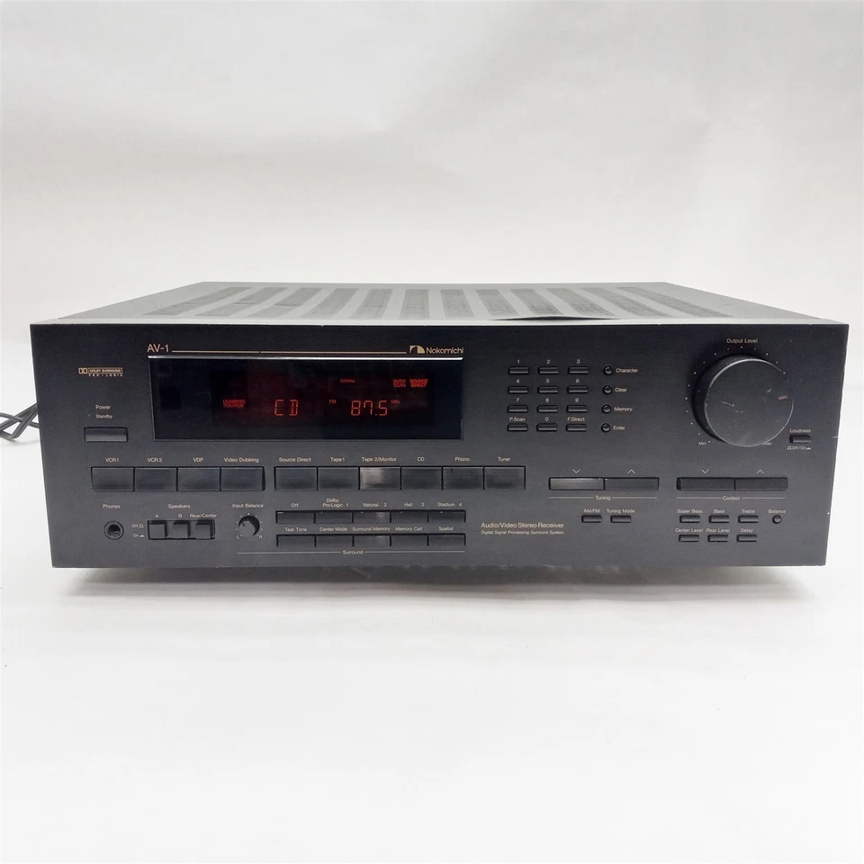 Sistema de procesamiento de señal digital receptor estéreo de audio/vídeo Nakamichi AV-1 Foto 2 de 4