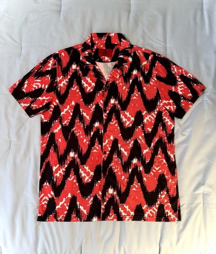 DFND kurzärmliges geknöpftes Shirt verrückt buntes Muster Design Herren Größe L
