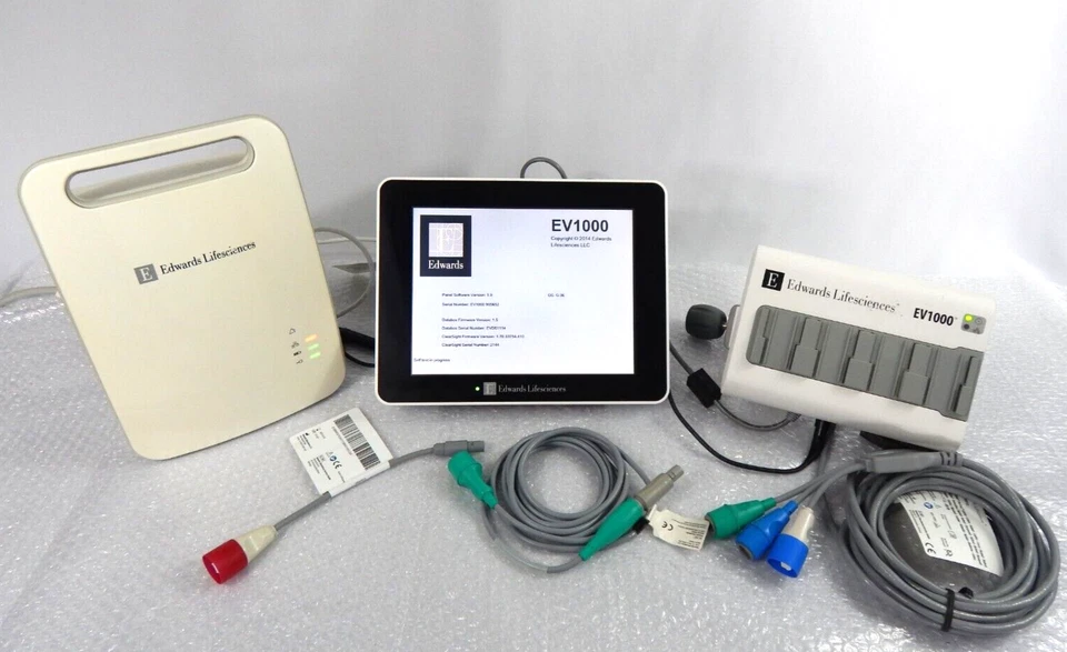 SISTEMA DE MONITORIZACIÓN HEMODINÁMICA EDWARDS LIFESCIENCES EV1000 CON CABLES Y MANUALES Foto 2 de 4