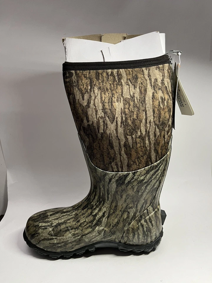 BOGS Men's Classic Camo Hunting Rainboot Rain Boot Mossy Oak Size 9, One Pair - Image 2 of 4