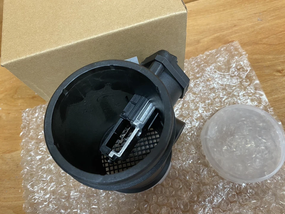 New Saab 900 900se Mass Air Flow Sensor Meter MAF 2.5L V6 94-95 0280217503 - Image 2 of 4