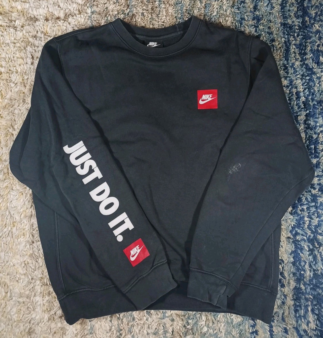 nike spell out sweatshirt black