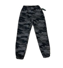 NWT Wild Fable New Women's High-Rise Fleece Sweatpants Camo Size XS