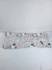 Peanuts Berkshire 50in x 70in VelvetLoft Throw Blanket Snoopy Floral Theme