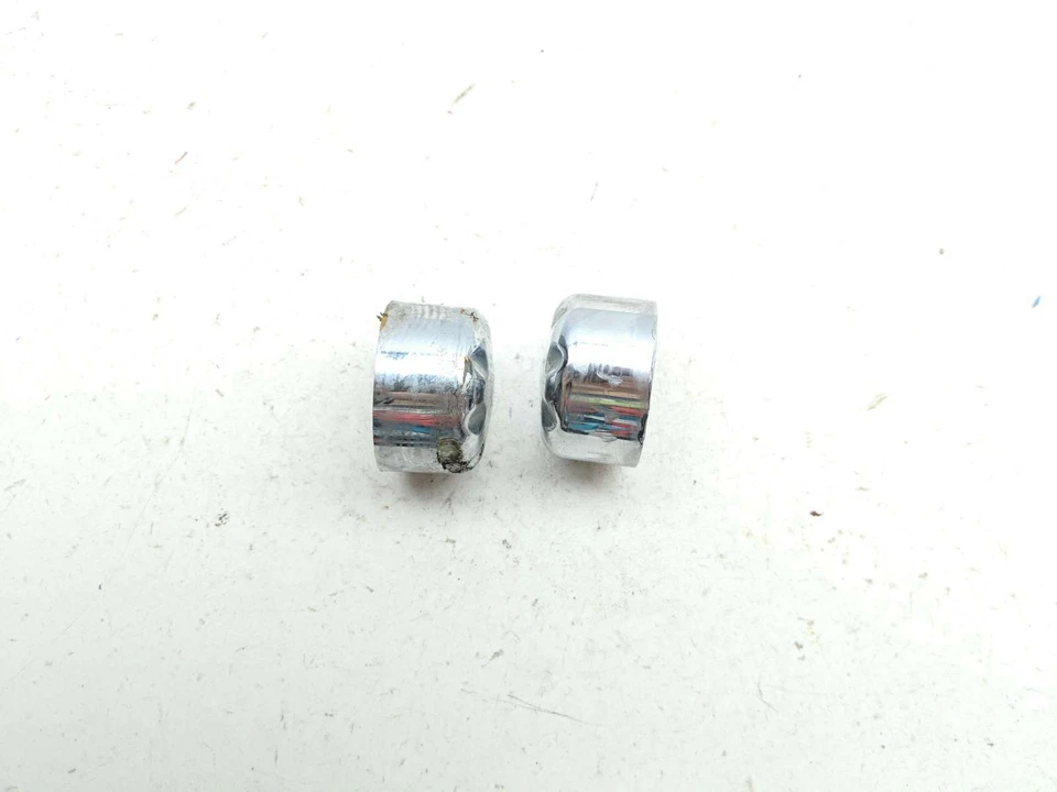 05-17 Victory Vegas Hammer eje trasero tuercas cubiertas cromadas Foto 4 de 4