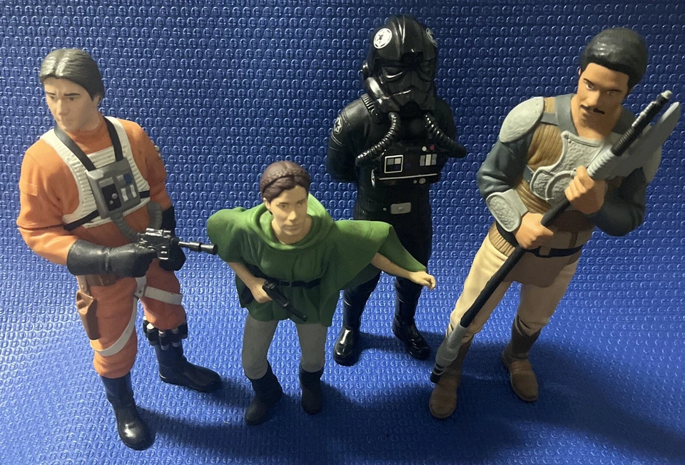 Lote de 4 figuras Applause Star Wars 10" ~ Wedge, Lando, Leia, Tie-Fighter Pilot Foto 2 de 4