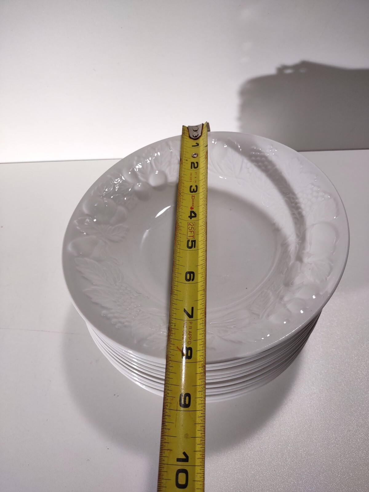12 Gibson's Dinnerware White  Fruit Embossed Soup Bowls 8"