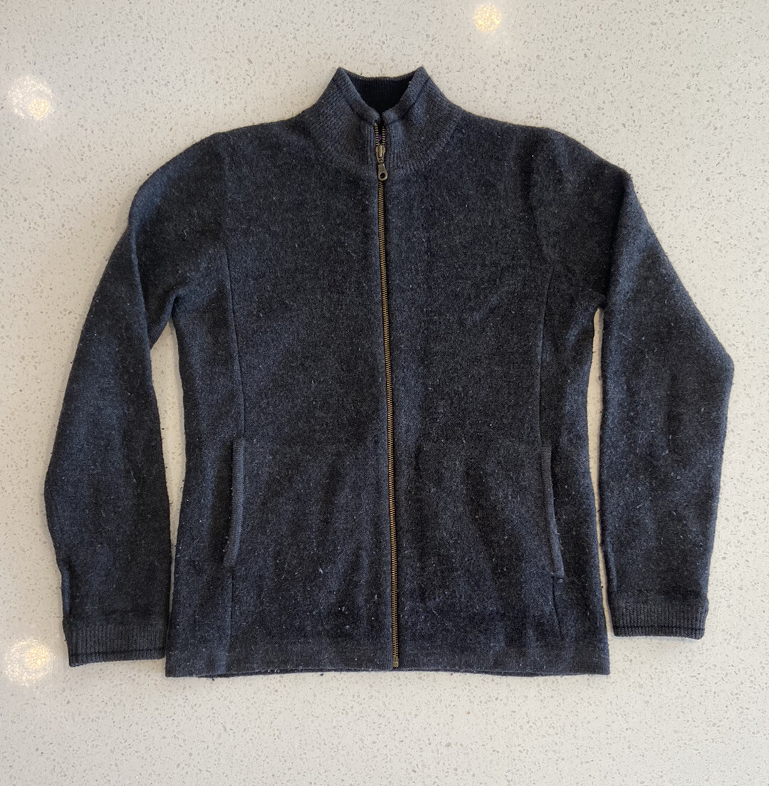 Patagonia Basic Essential Thick 100% Wool Navy Zi… - image 1