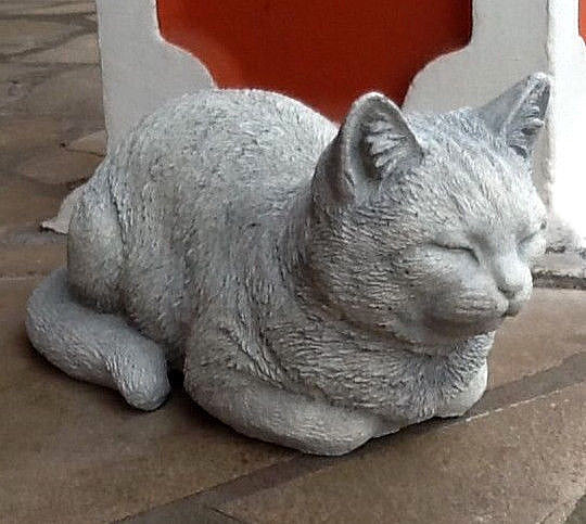 Steinfigur Katze liegend, Steinguss, Katzen, Statue,Tierfigur, Top Gartenfigur