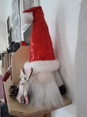 Handgefertigter gefilzter Weihnachtsgonk