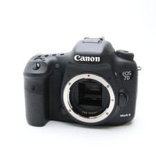 Canon EOS 7D Mark II 20.2MP Digital SLR Camera Body #60