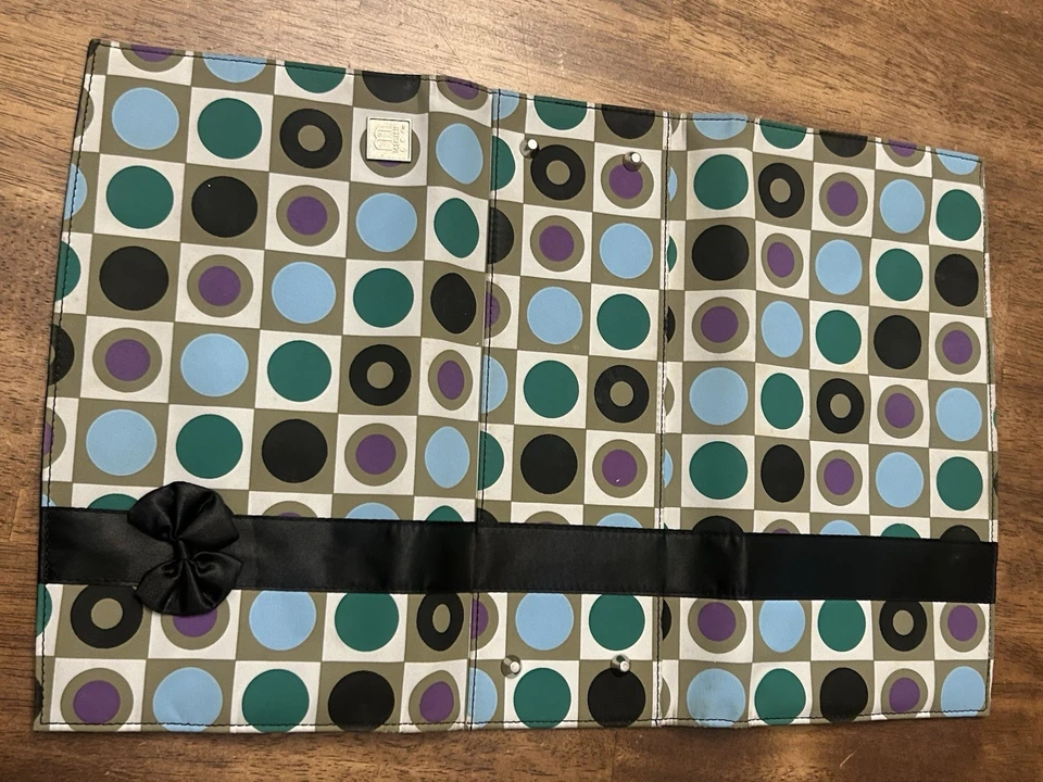 MICHE CLASSIC SHELL “Lizzy” Con Cinta Negra - Lazo Negro - Lunares Fiesta Diversión Foto 4 de 4