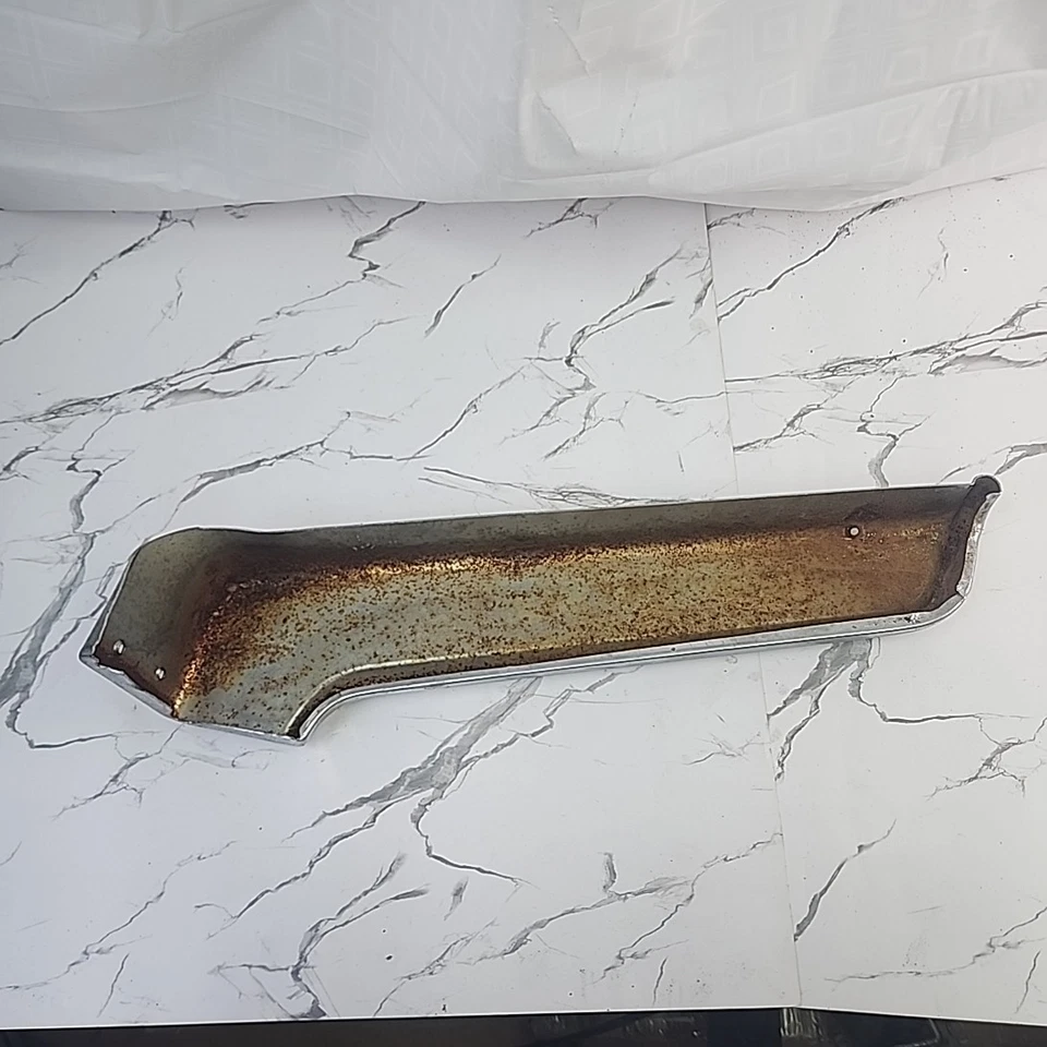 1960 Lincoln Continental Premier destro assento dianteiro almofada inferior cromado acabamento protetor - Imagem 4 de 4