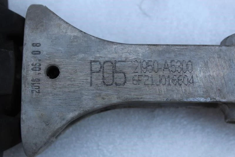 2016 2017 HYUNDAI ELANTRA GT REAR MOTOR ENGINE MOUNT 2.0L 21950-A5300 - Image 3 of 4