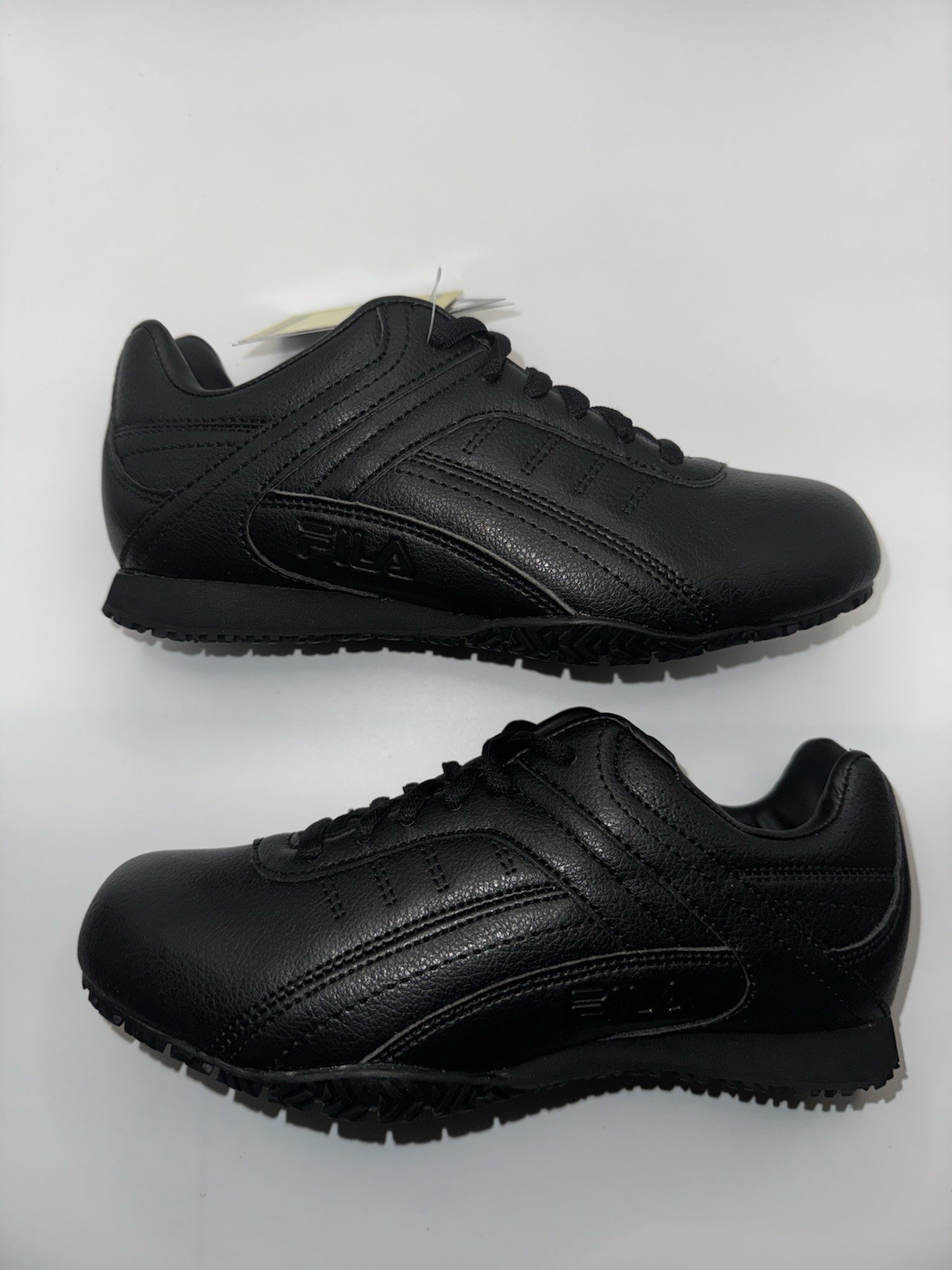 Fila Memory Radiance Slip Resistant Womens Black Wide Athletic Work Shoes