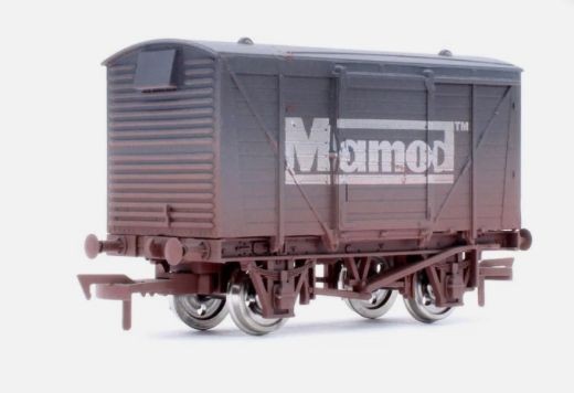 Dapol 4F-011-159 Ventilated Van Mamod  Weathered OO Gauge