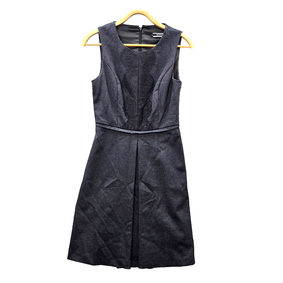 Basque Dress Womens A-line Size 8 Grey Back Lace Trim Sleeveless Round Neck