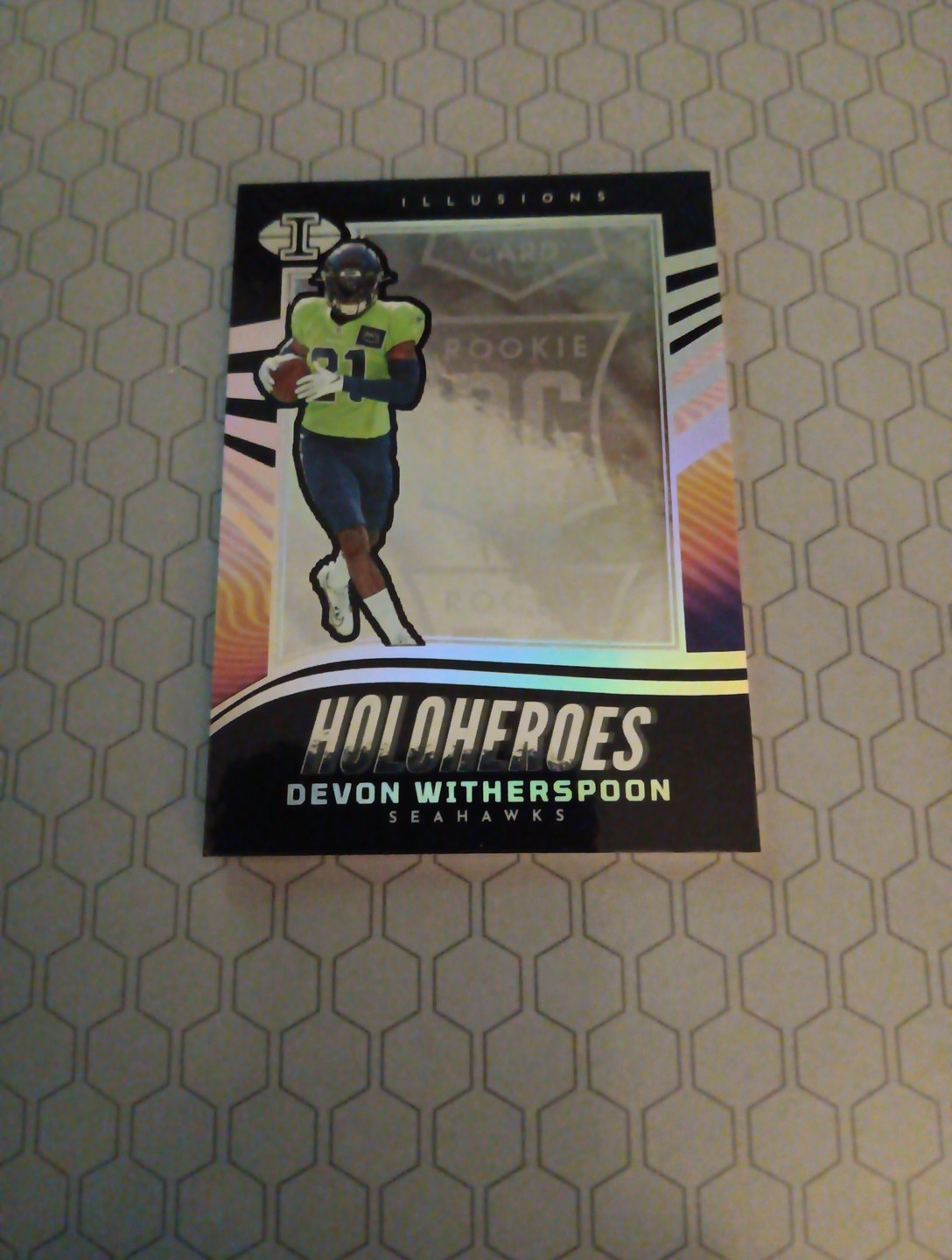 Devon Witherspoon Panini Illusions Holoheroes Rookie #14 Base