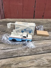 NEW ERTL 1993 Utility Bucket Truck Baltimore Gas Electric Diecast 8th Rare Vtg