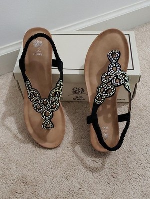 Good Choice Madelyn Wedge Black Sandals With Rhinestones
