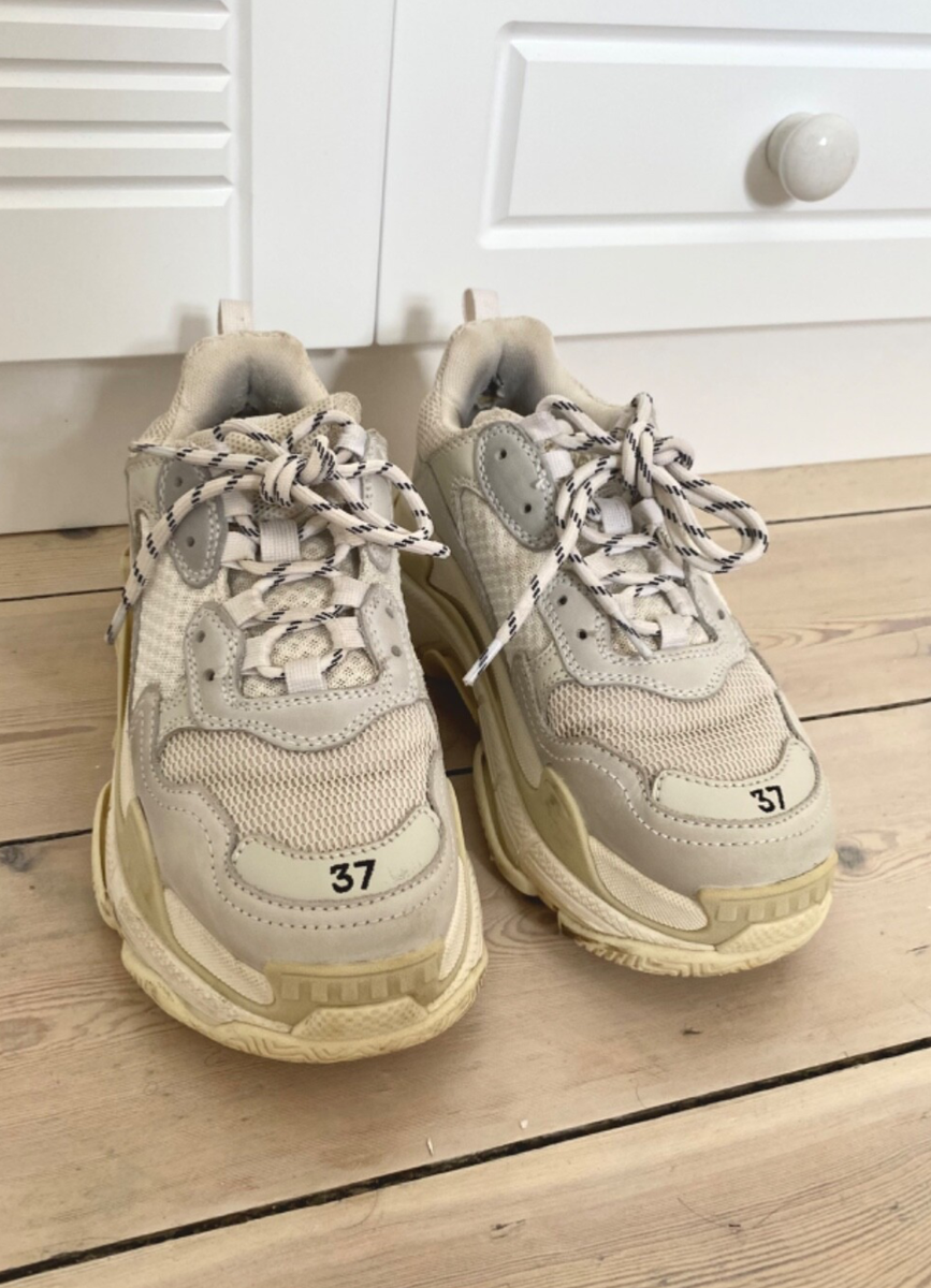 Ladies Trainers BALENCIAGA Triple S cream chunky UK4 EU37 UK