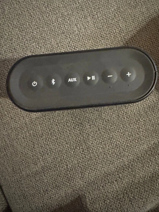 Bose Soundlink Color Model 415859 Bluetooth Speaker-Black - Image 2 of 3