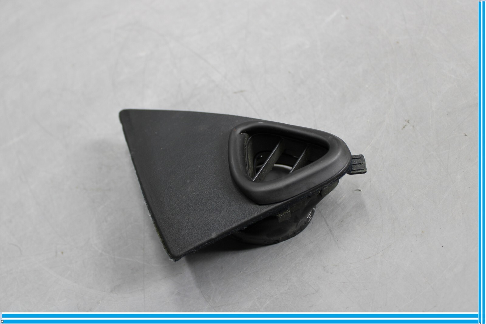 Bentley Continental 2006-2012 Right Side grille P/N 3W5858247A