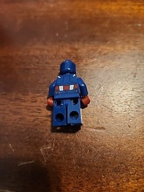 LEGO Marvel 6865 Captain America Minifigure