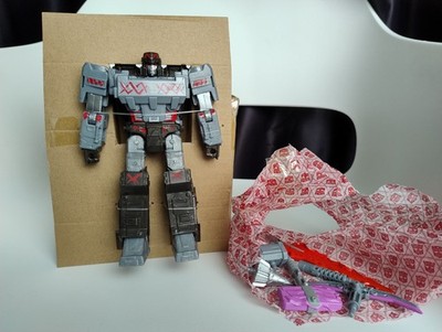 Transformers Legacy United Fractured Friendship Gladiator Megatron
