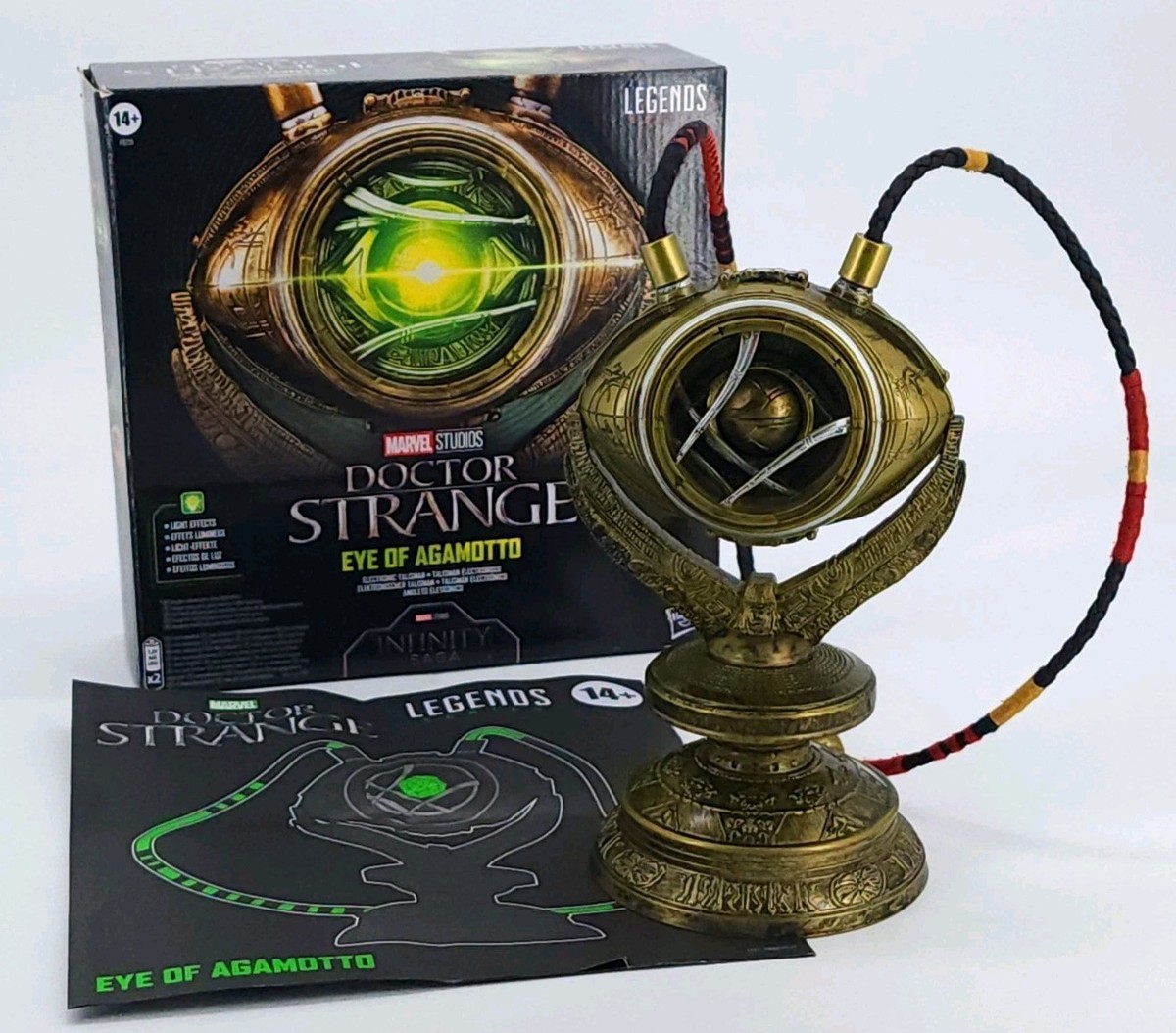 Hasbro Marvel Legends Doctor Strange Gold Eye of Agamotto Action