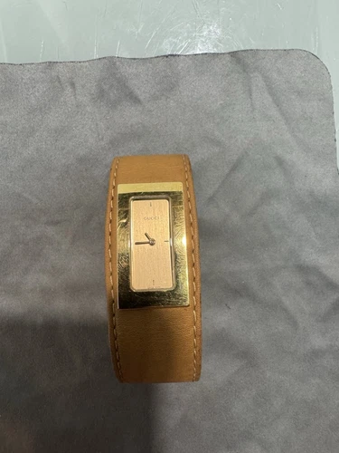 Orologio Gucci Acciaio Inox Oro 7800S Orologio Cinturino Pelle Swiss Made