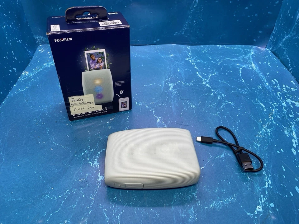 *FAULTY* Fujifilm Instax Mini Link 3 Mobile Photo Printer - Sage Green - Image 4 of 4
