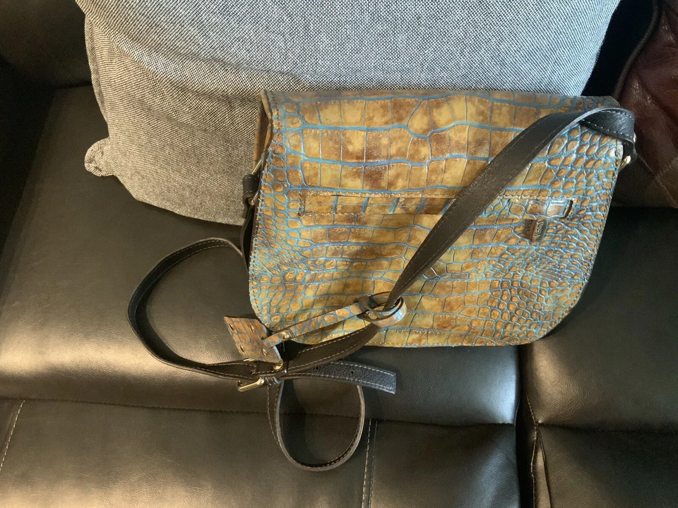 BOLSO BANDOLERA VALENTINA MADE IN ITALY CUERO COCODRILO ESTAMPADO AZUL MARRÓN Foto 4 de 4