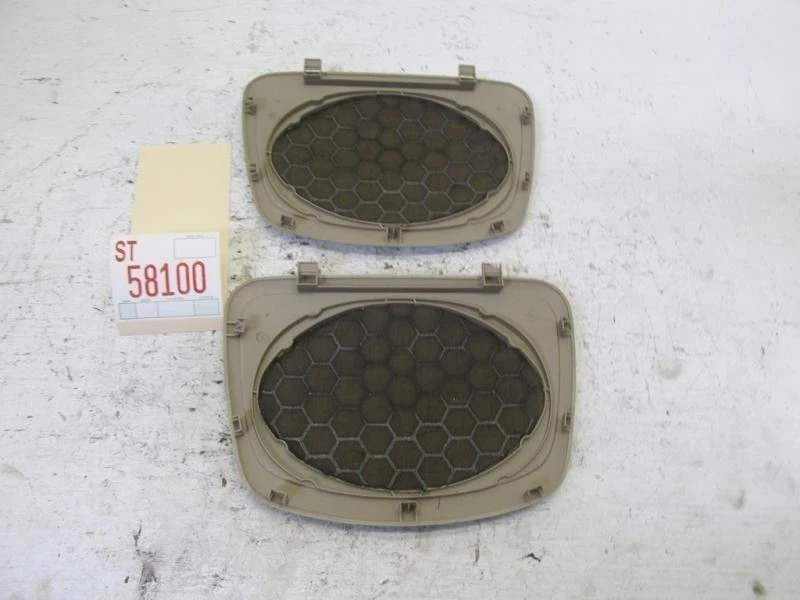 Cubierta de parrilla de altavoz 626 1998 MAZDA lado conductor pasajero parte trasera paquete bandeja Foto 3 de 4