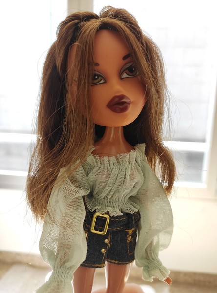 Bratz 2002 Xpress It Yasmin Incomplete, MGA Fashion Doll (Used)