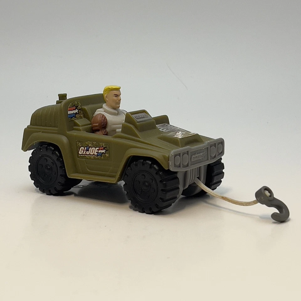 Vehículo todoterreno GI JOE Duke 2004 de colección McDonald's juguete Jeep con cabrestante Foto 3 de 4