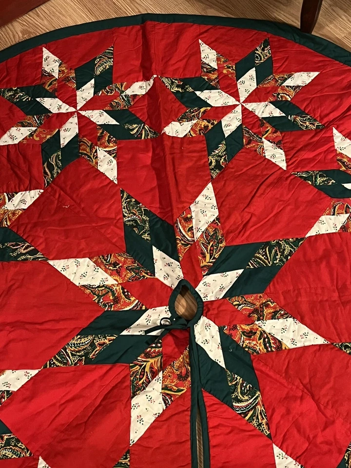 56" Rojo Blanco Verde Acolchado Estrella Primitivo País Navidad Edredón Árbol Falda Foto 3 de 4