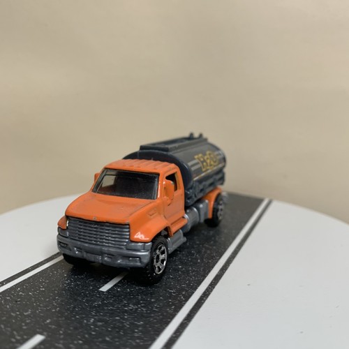 Matchbox Multipack Exclusive Orange Utility Water Tank Construction Orange NM - Picture 10 of 13