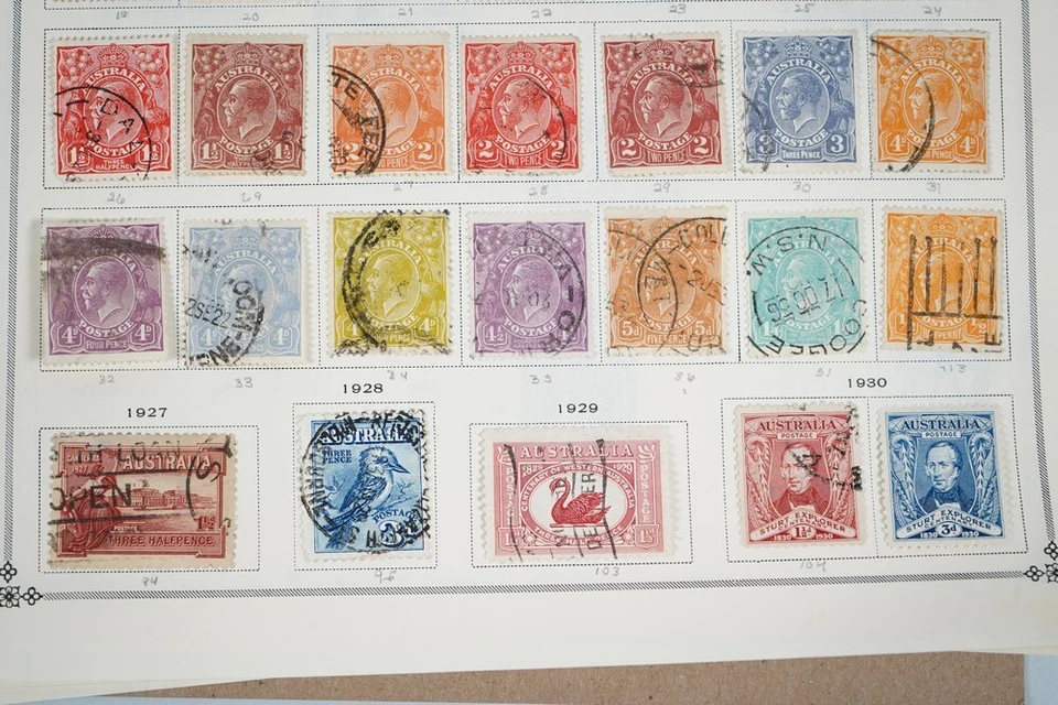 AUSTRALIA 1910s-1980 COLLECTION OF 750+ MINT & USED ON SCOTT PAGES - Image 3 of 4