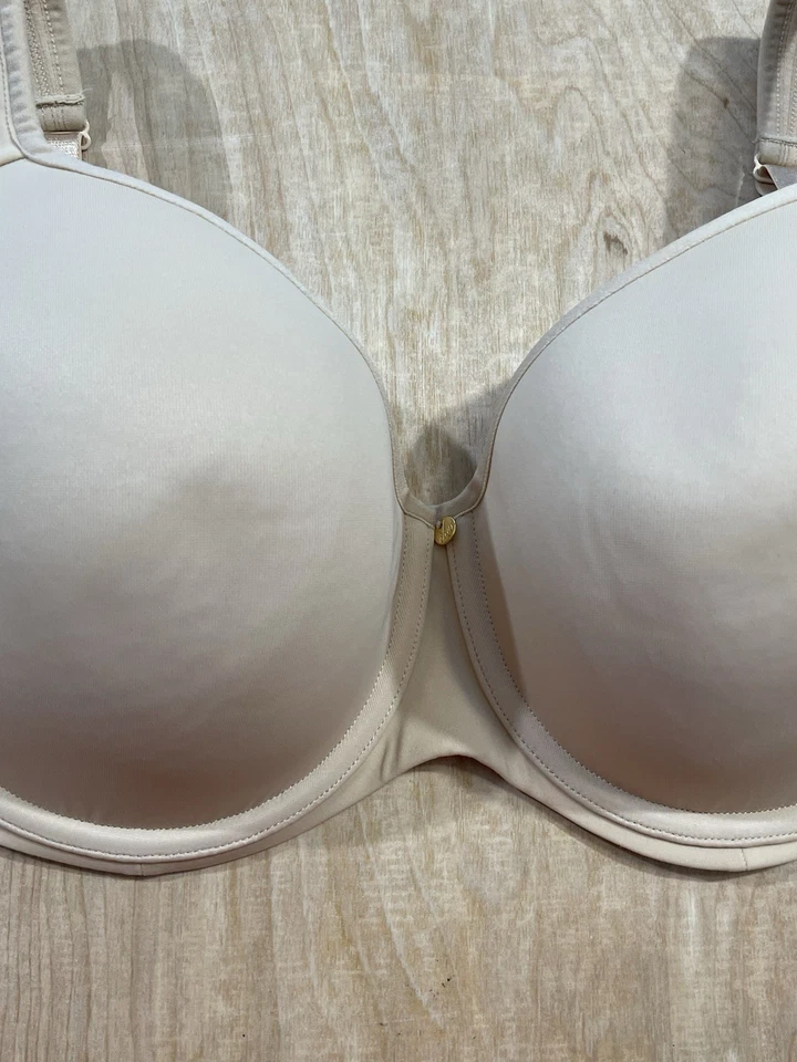 Sutiã Essential Bodywear Style 6111 Underwire Bege Camiseta Tamanho 32H Novo com etiquetas - Imagem 3 de 4