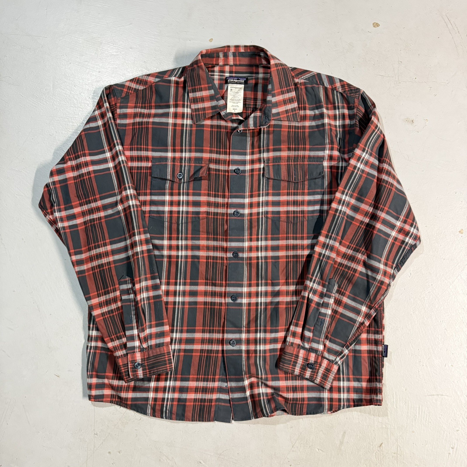 Patagonia Mens Flannel Shirt Large Red Plaid Button Up Outdoor
